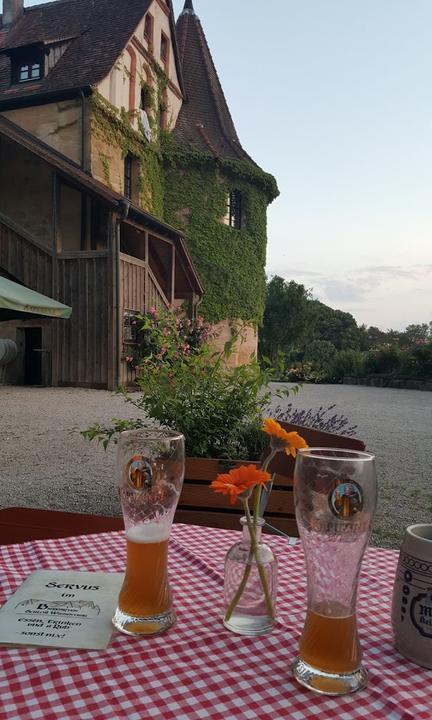 Biergarten Schloss Wiesenthau